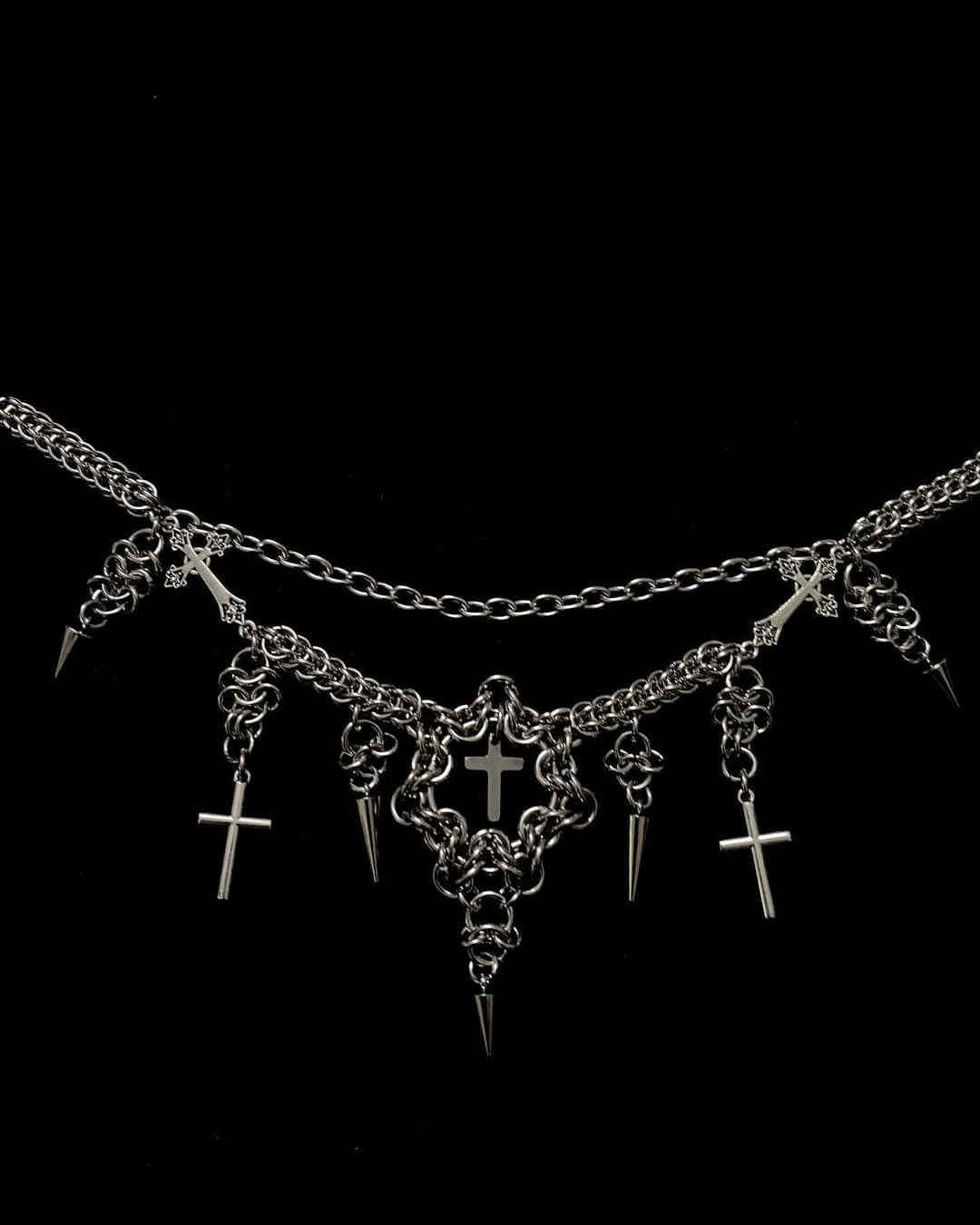 Medieval Gothic Chainmail Necklace - Cross Pendant Dark Jewelry - Image 3