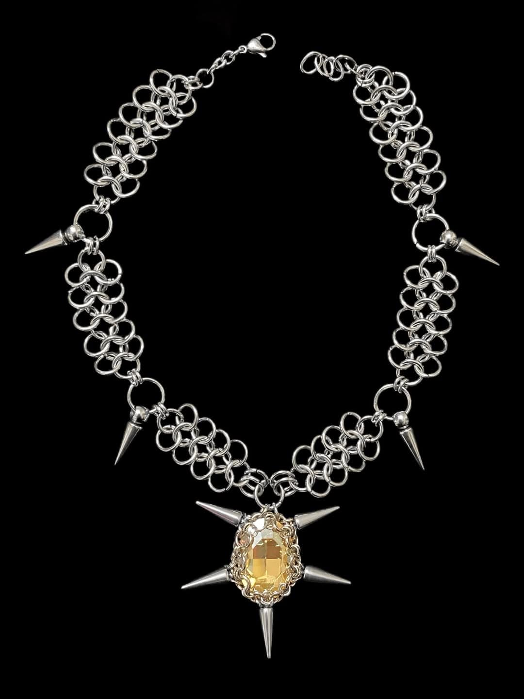 Gothic Solar Spike Chainmail Pendant - Image 2