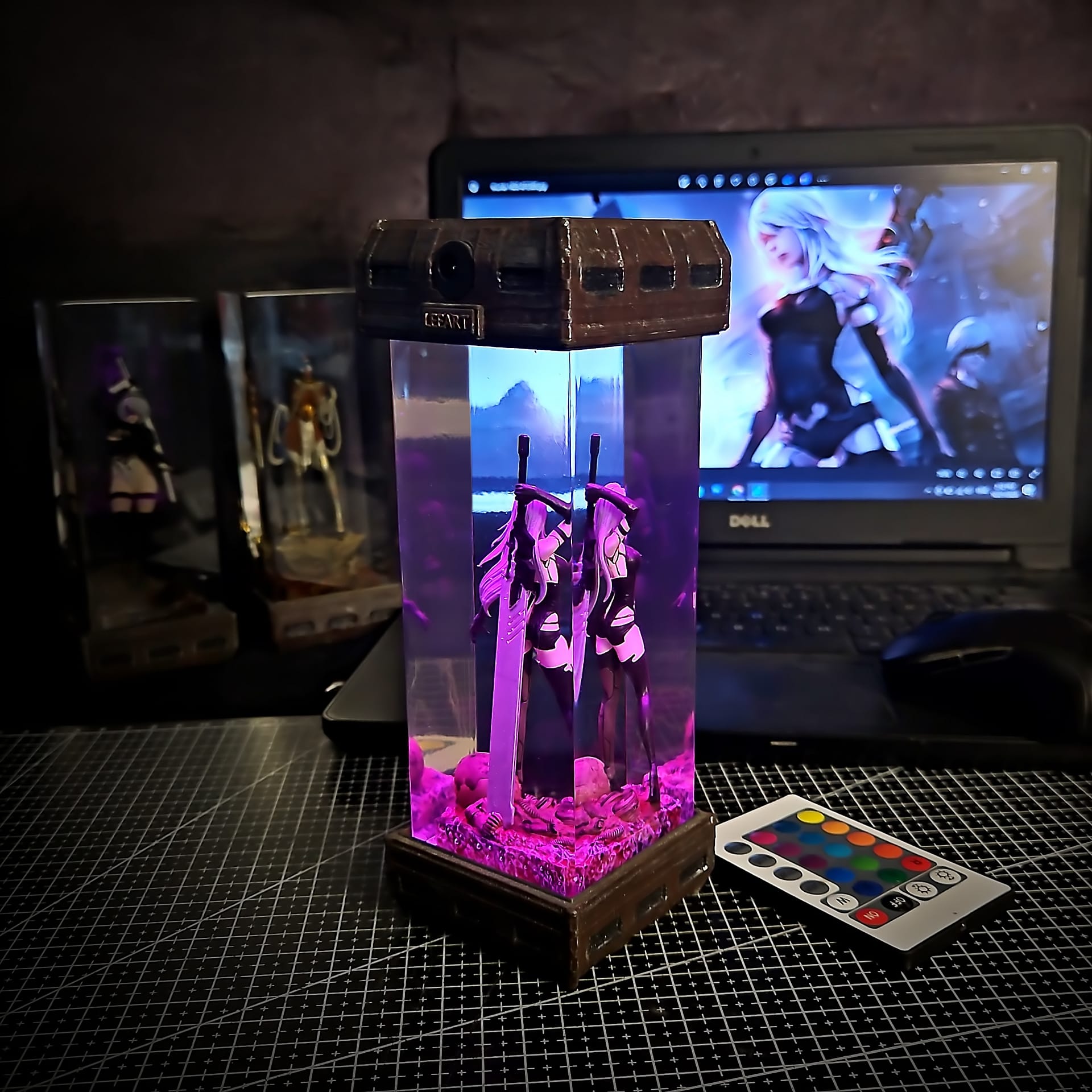 NieR: Automata A2 Combat Android Lamp - Image 5