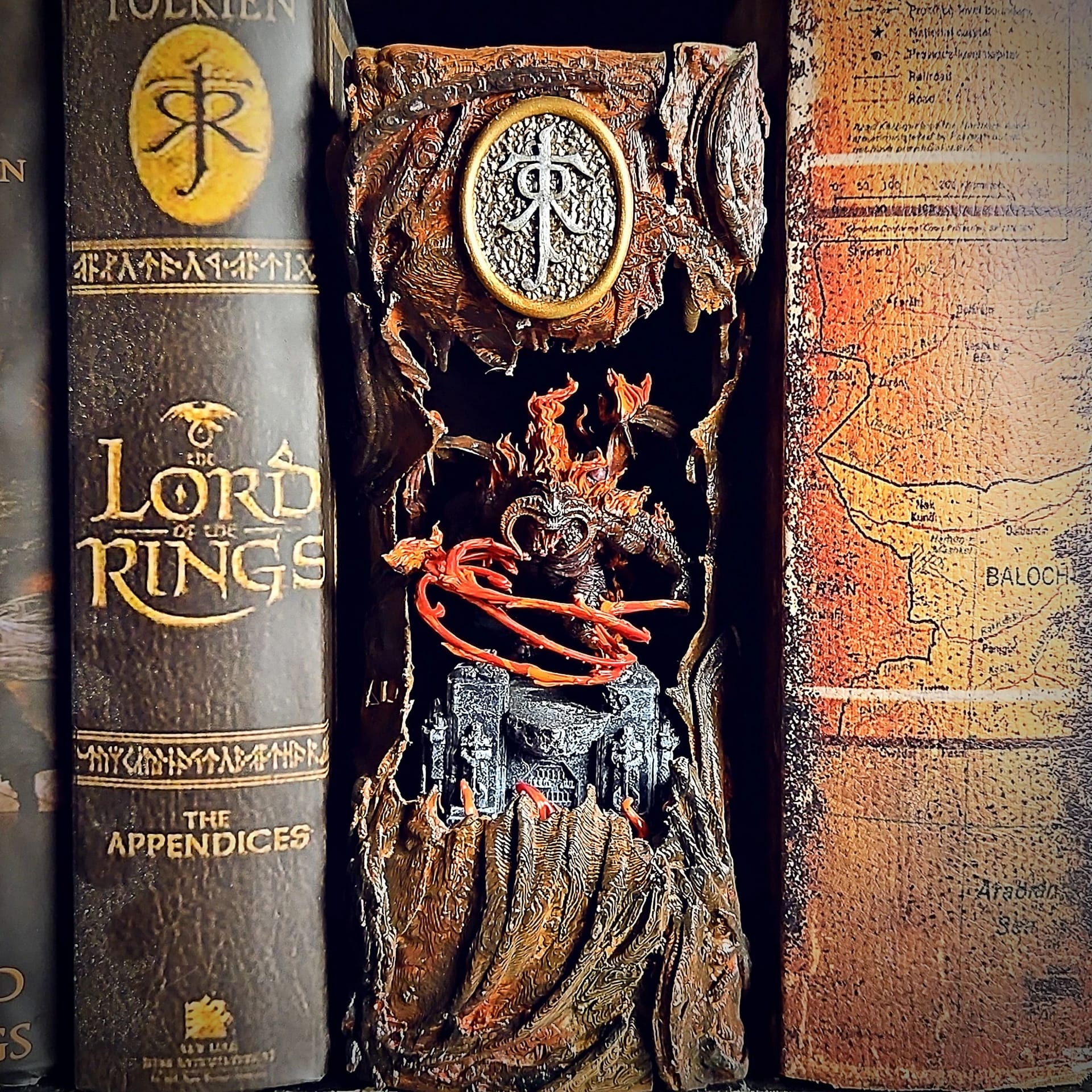 Balrog Book Nook - The Lord of the Rings - Image 3