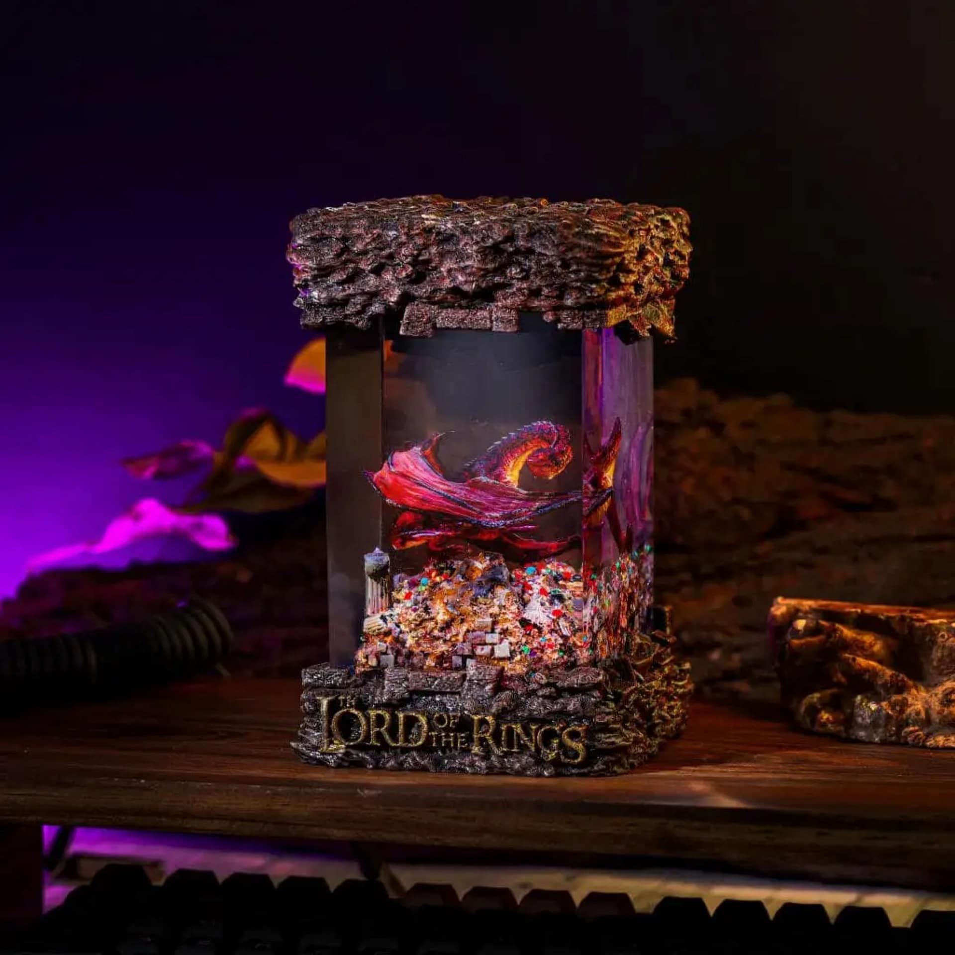 Dragon Smaug - The Lord of the Rings Lamp - Image 2