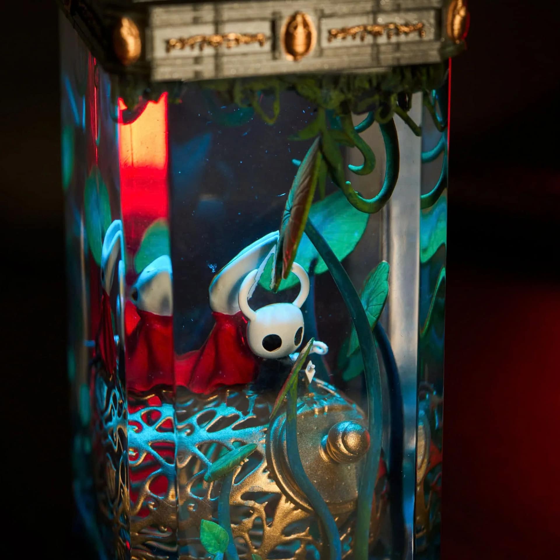 Hornet & Whispering Forest of Hallownest Lamp - Hollow Knight Silksong - Image 2